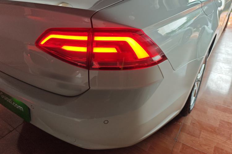 Used Volkswagen Lamando 2018 230TSI Manual Trend Edition Right Rear Taillight