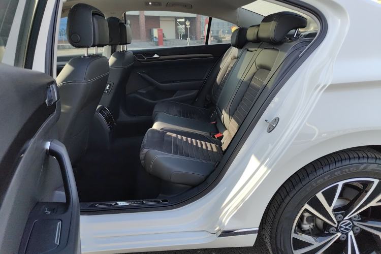 Used Volkswagen Magotan 2020 330TSI DSG Luxury Edition