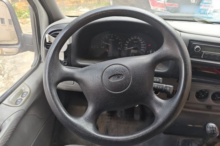 Used Ford Classic Transit 2015 2.8T Diesel Multi-Function Vehicle Short Wheelbase 6-Seater Mid-Roof Edition JX493ZLQ4