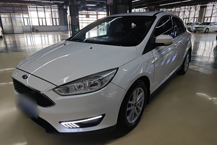 Used Ford Focus 2018 Hatchback Classic 1.6L Automatic Trendy SmartDrive Edition