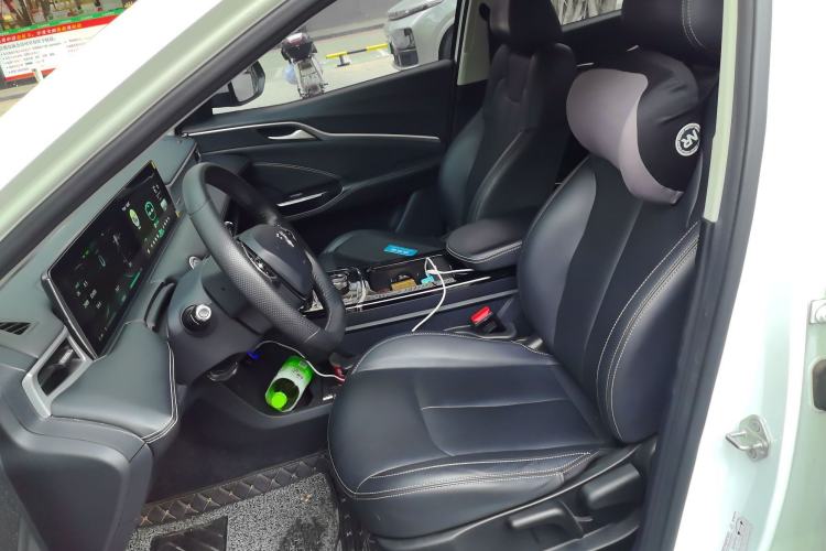 Used NETA U 2023 NETA U-Ⅱ 400 U Show Edition – Lithium Iron Phosphate
