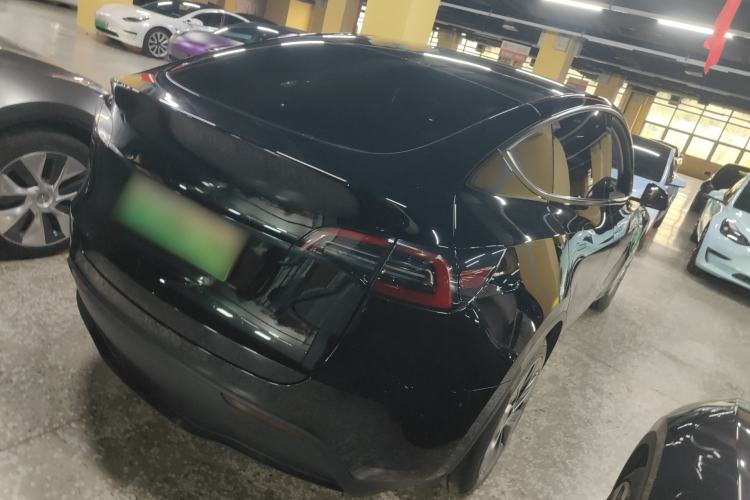 Used Tesla Model Y 2024 Rear-Wheel-Drive Version

