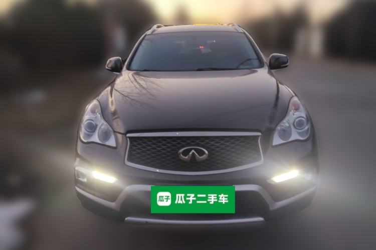 Used Infiniti QX50 2015 2.5L Comfort Edition
