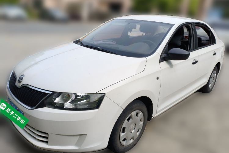 Used Skoda Rapid 2016 1.6L Manual Front-Wheel-Drive Version