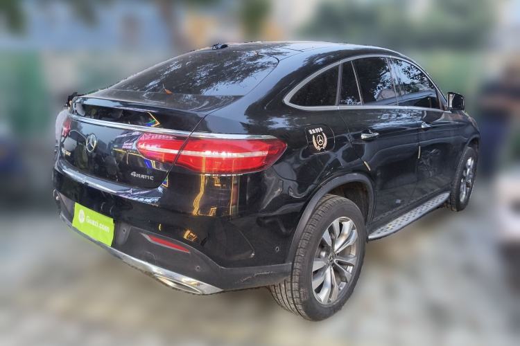 Used Mercedes-Benz GLE Coupe 2017 GLE 400 4MATIC Coupe SUV Rear Right 45 Deg