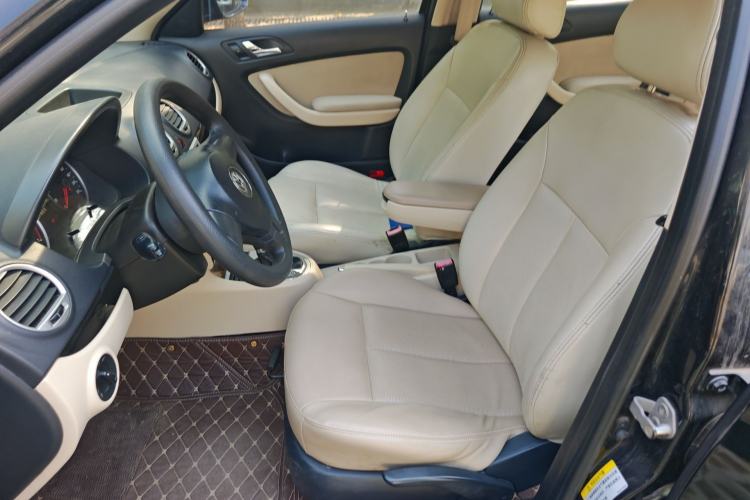 Used Volkswagen Lavida 2011 2.0L Automatic Premium Edition Left Front Seat