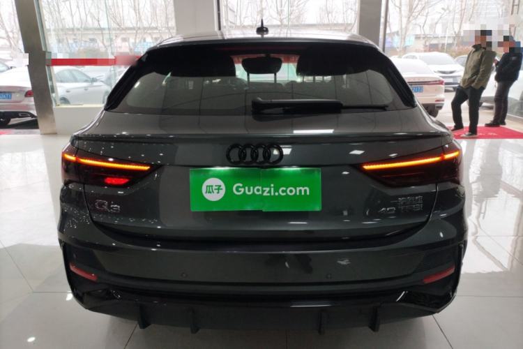 Used Audi Q3 2022 40 TFSI Fashion Dynamic Model
