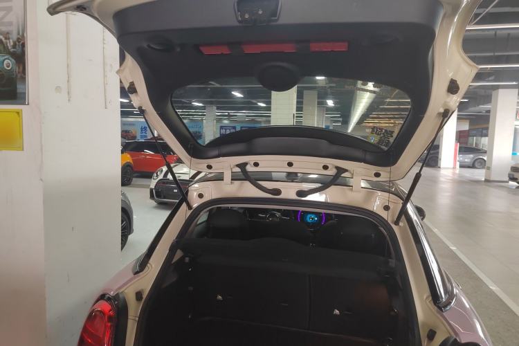 Used MINI MINI 2018 1.5T COOPER Classic Edition Five-Door Version