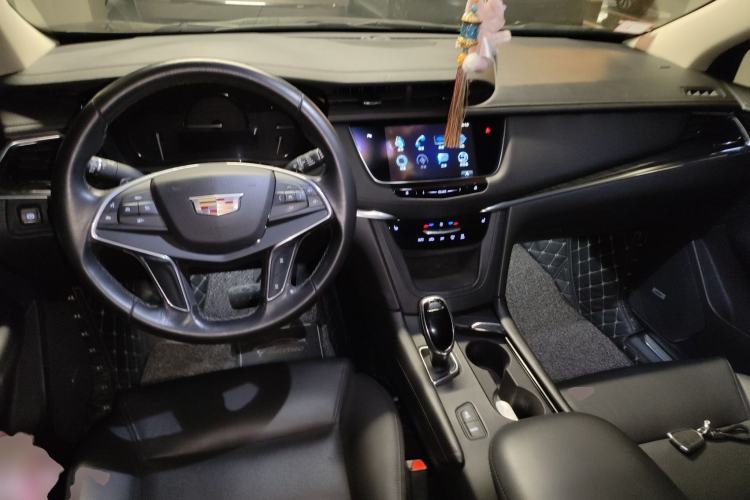 Used Cadillac XT5 2016 25T Luxury Model