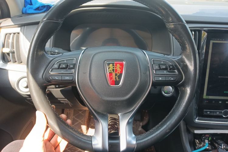 Used Roewe i6 New Energy 2017 45T Hybrid Connect & Smart Enjoyment Edition Steering Wheel