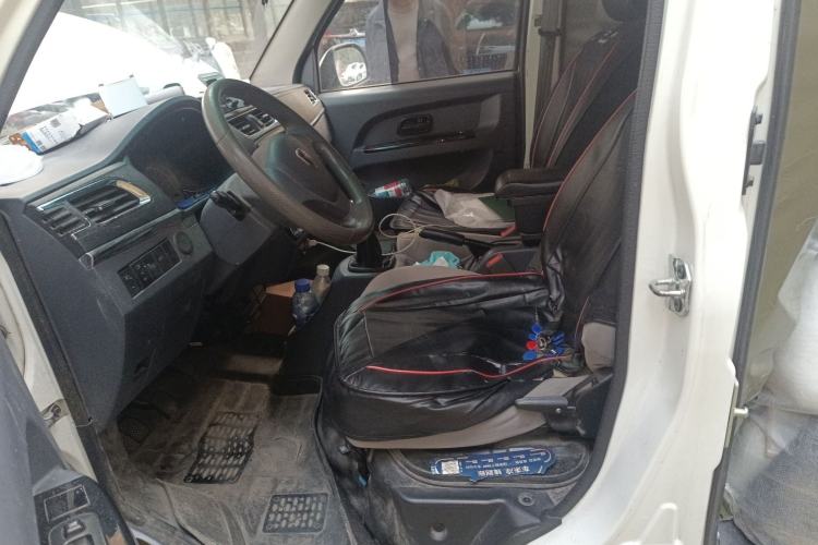 Used Jinbei Hiace X30 2021 1.5L Deluxe Edition Aluminum Wheels Two-Tone Design Central Air Conditioning MP5 Version Van China VI Standard SWC15M Left Front Seat