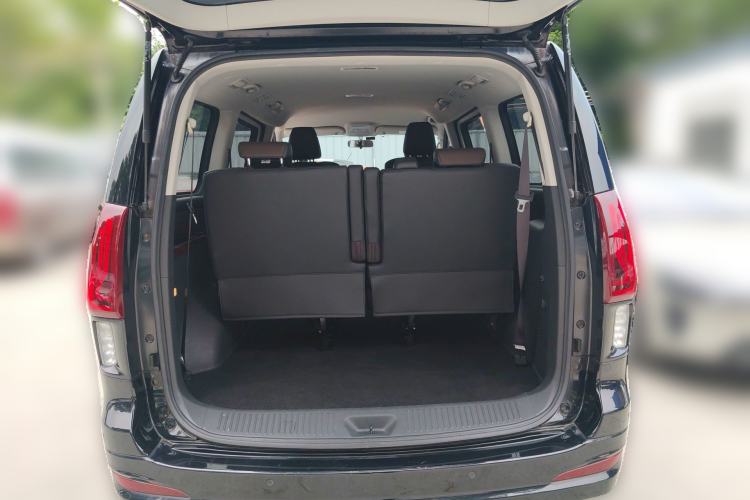 Used FORTHING M7 2021 1.8T Manual Luxury Model Trunk