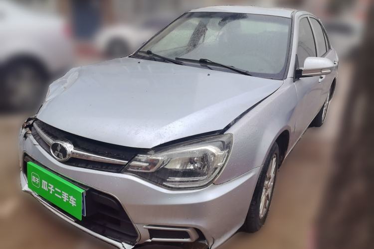 Used Soueast V3 Lingyue 2014 1.5L Manual Entry-Level Version