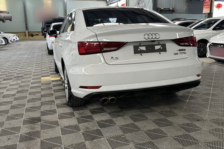 Used Audi A3 2018 30th Anniversary Edition Limousine 35 TFSI Ambition Model Exterior 4