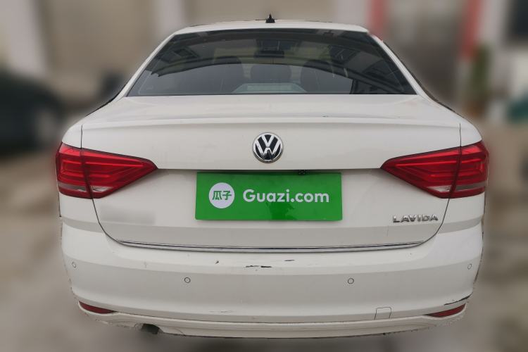 Used Volkswagen Lavida 2015 1.6L Automatic Comfort Edition Rear