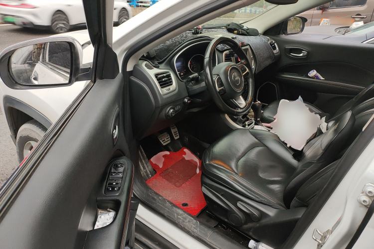 Used Jeep Compass 2017 200T Automatic Family Enjoyment Four-Wheel Drive Edition