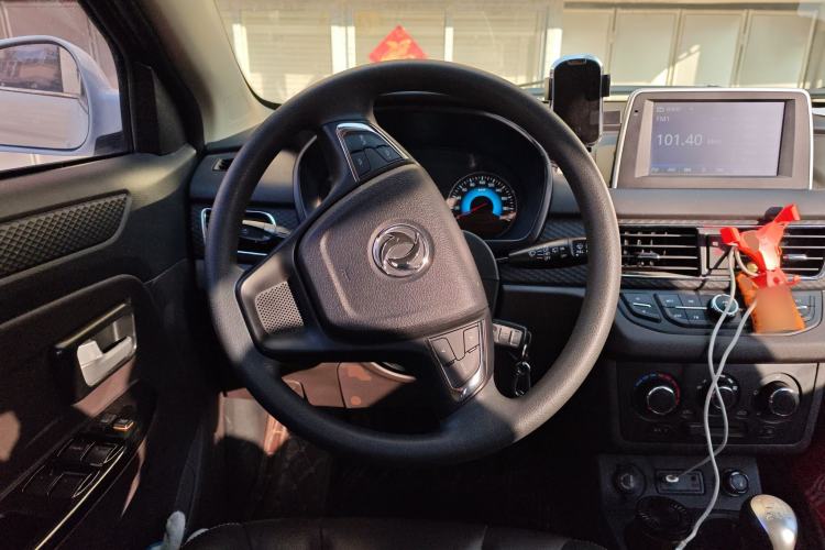 Used Dongfeng Fengon 330 2019 1.5L 330S Manual Comfort Version China VI Standard