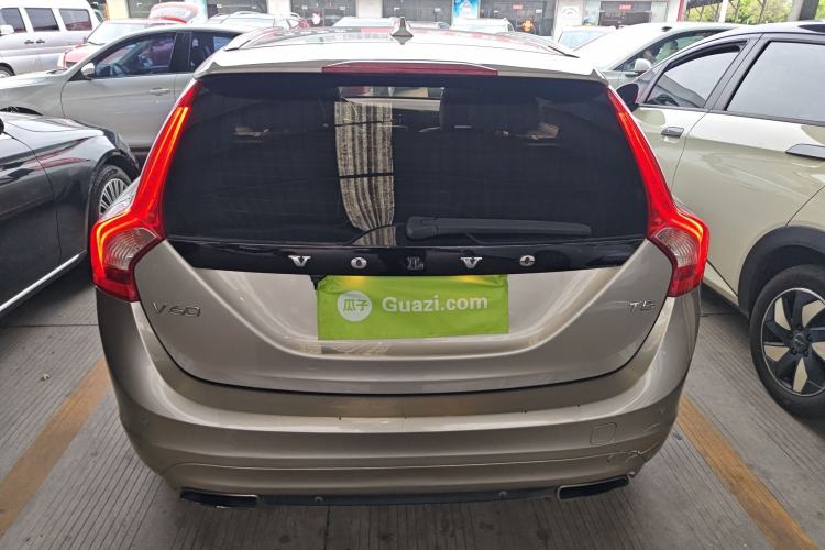 Used Volvo V60 2015 T5 Zhiya Edition Rear