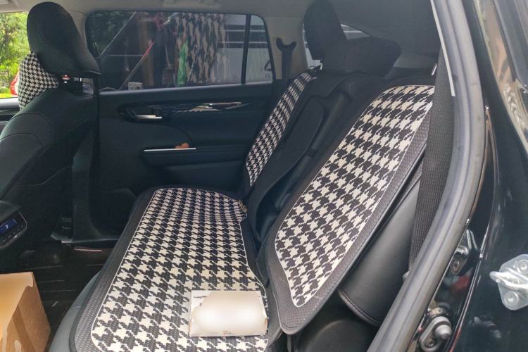 Used Toyota Highlander 2022 Dual-Engine 2.5L Four-Wheel Drive Prestige Version 7 Seats Left Rear Seat