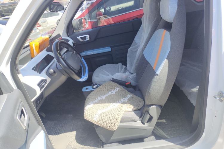 Used Geely Galaxy Panda 2024 Panda Mini 200km Endurance Bear Left Front Seat