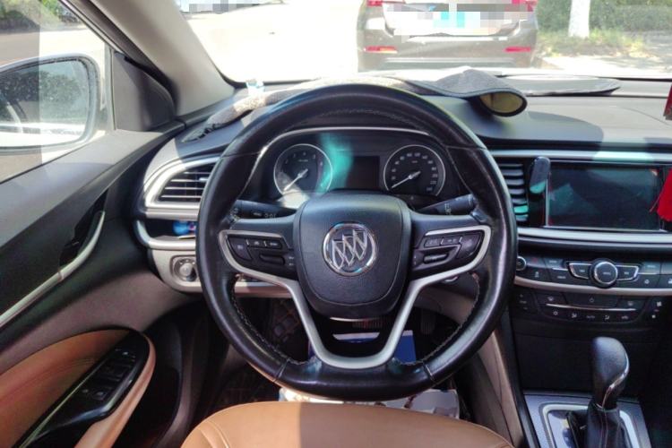 Used Buick GT 2018 18T Automatic Flagship Model