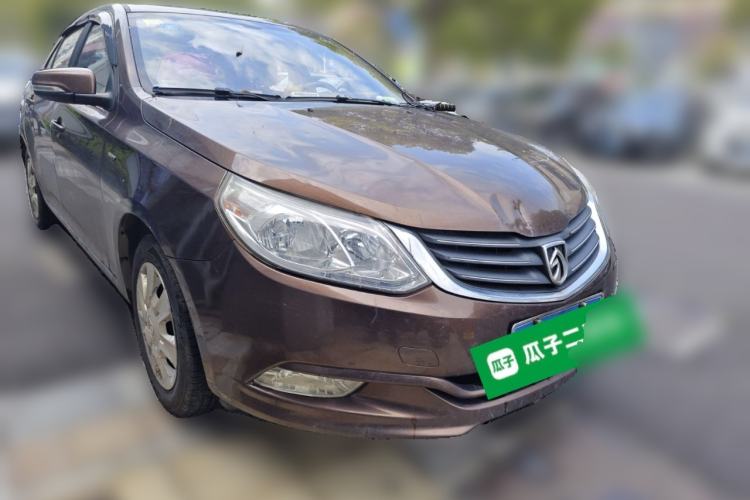 Used Baojun 630 2013 1.5L automatic comfort version
