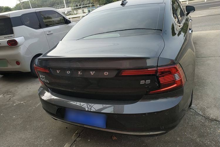 Used Volvo S90 2022 B5 Zhiyi Luxury Edition
