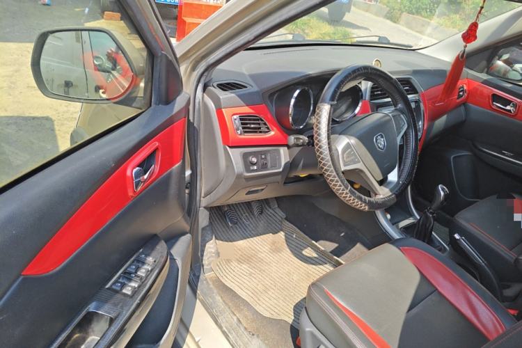 Used Foton Jiatu ix7 2016 1.5L Smart-Style Trim