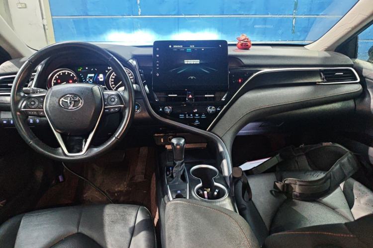 Used Toyota Camry 2023 2.0G Luxury Edition