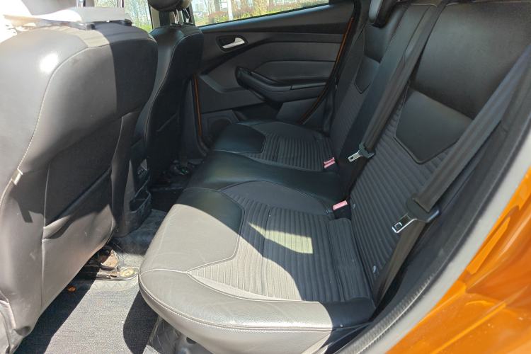 Used Ford Focus 2015 Hatchback 1.6L Automatic Fashion Edition