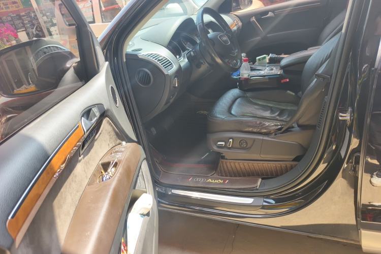 Used Audi Q7 2014 35 TFSI Ambition Edition
