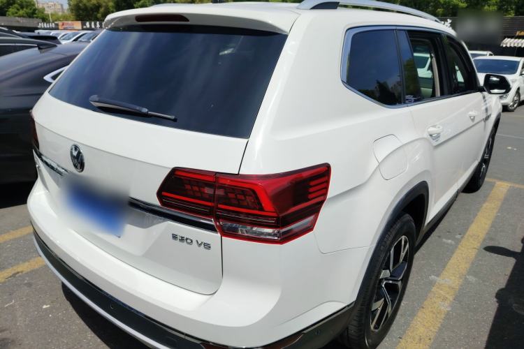 Used Volkswagen Teramont 2017 530 V6 Four-Wheel Drive Luxury Edition Rear Right 45 Deg