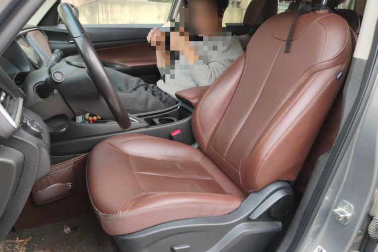 Used Buick GL6 2019 18T 6-Seater Connected Luxury Version China VI Standard
