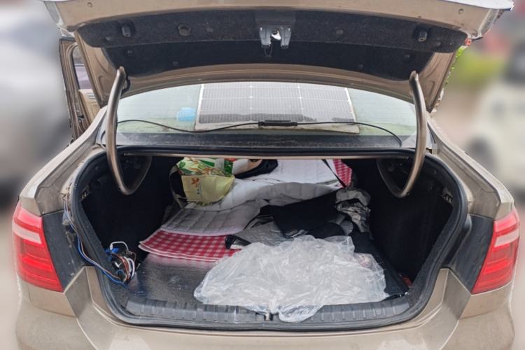 Used Volkswagen Bora 2014 1.6L Automatic Comfort Model Trunk