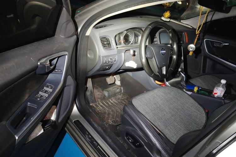 Used Volvo S60 2016 S60L T3 Smart Drive Edition
