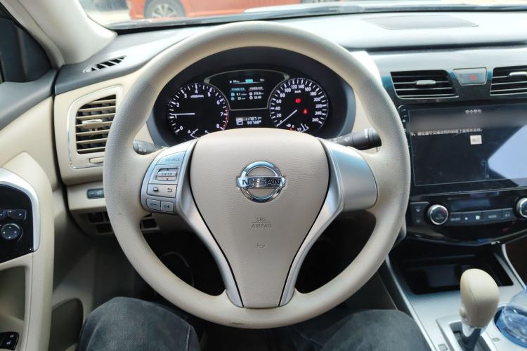 Used Nissan Teana 2016 2.0L XE Fashion Edition
