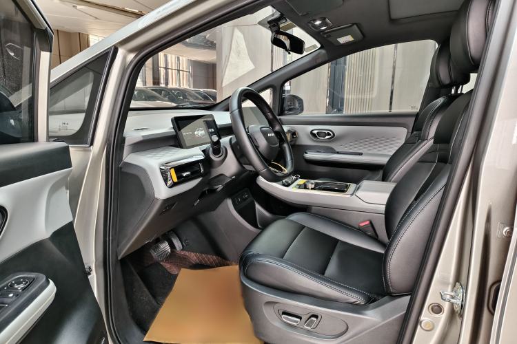 Used AION Y 2022 70 Intelligent Edition Lithium Iron Phosphate
