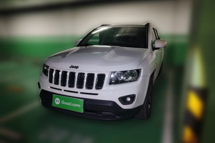 Used Jeep Compass 2014 2.4L four-wheel drive sport version