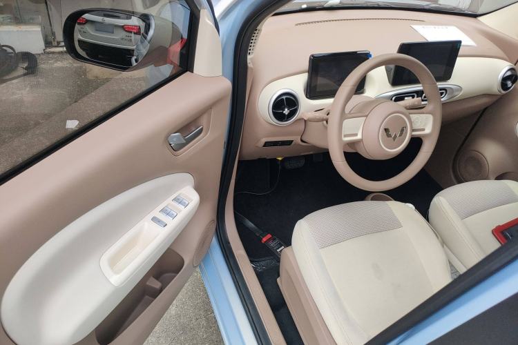 Used Wuling Hongguang MINIEV 2025 Four-Door Version Zhenxiang+ Edition