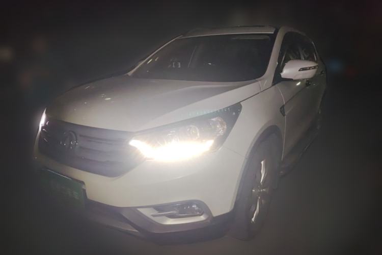 Used Dongfeng Aeolus AX7 2015 2.3L Automatic ZhiZun Version