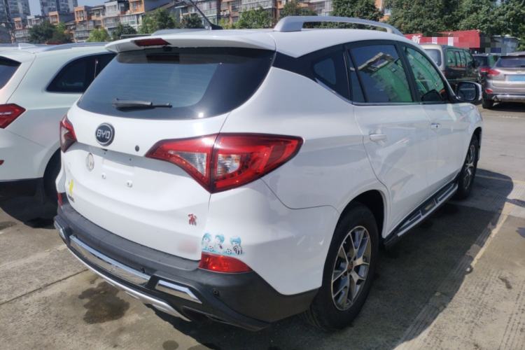 Used BYD Song 2016 Gaishi Edition 1.5TID Automatic Luxury Model Rear Right 45 Deg