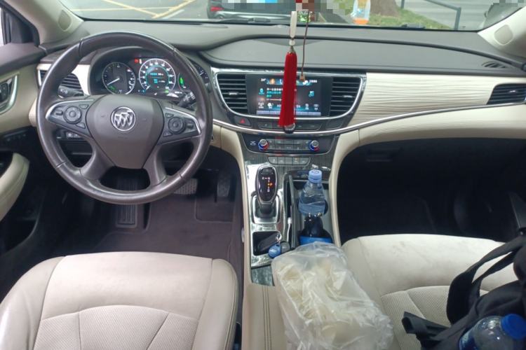 Used Buick LaCrosse 2016 30H Luxury Version