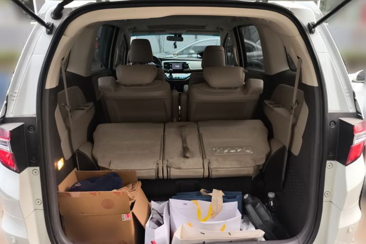 Used Honda Odyssey 2015 Revised 2.4L Luxury Edition
