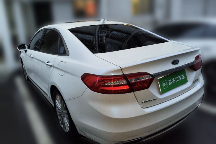 Used Ford Taurus 2017 EcoBoost 245 Luxury Model