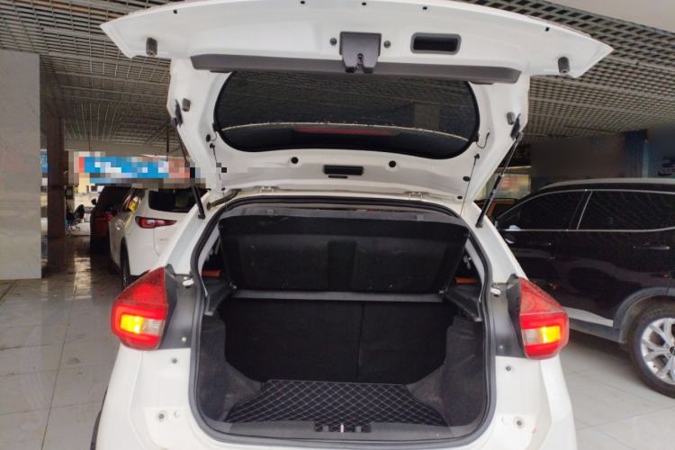 Used Chery Tiggo 3X 2017 1.5L Automatic Fashion Edition Trunk