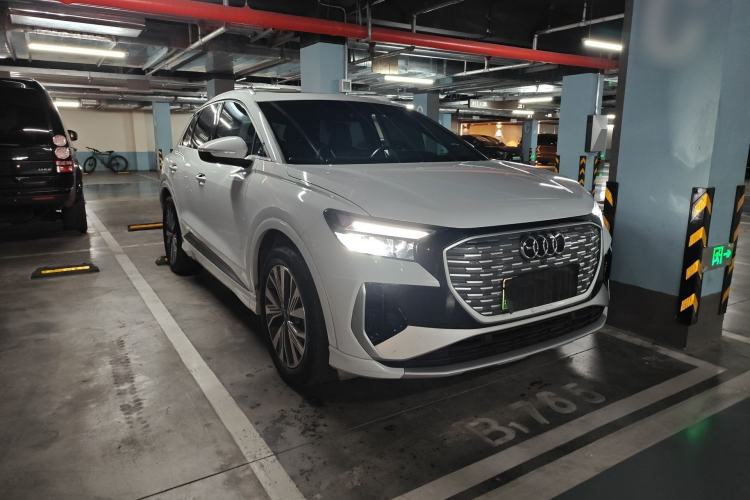 Used Audi Q4 e-tron 2023 40 e-tron Adventure Edition Exterior 1