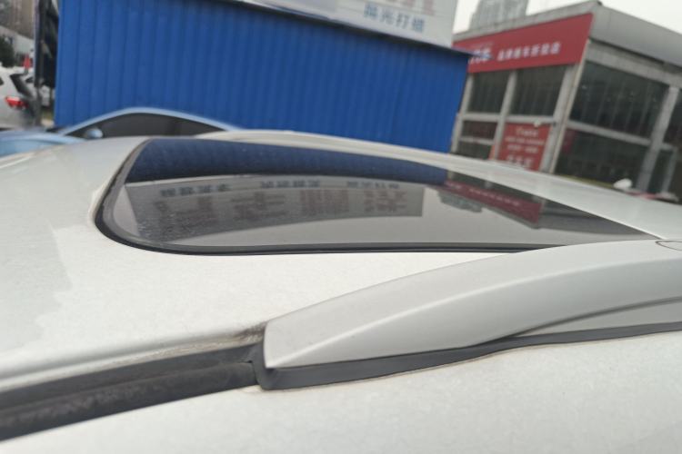 Used Chery Tiggo 3 2015 1.6L CVT ZhiShang Commemorative Edition
