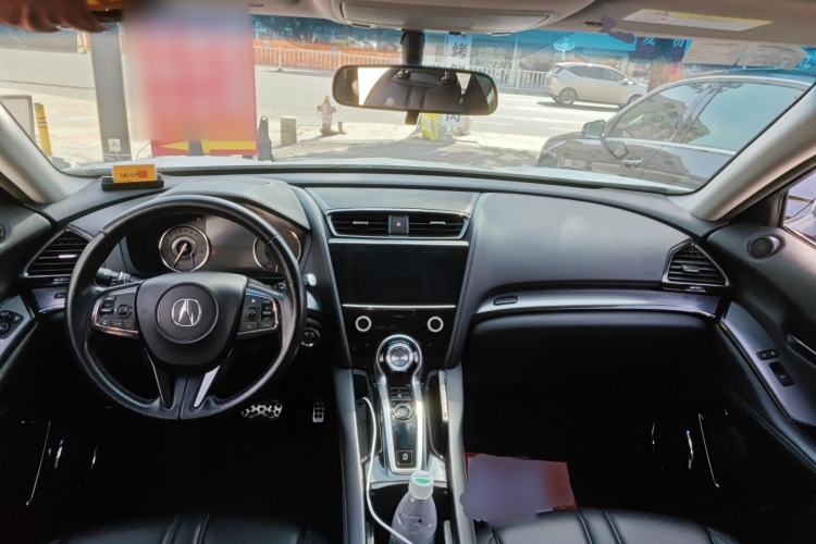 Used Acura CDX 2016 1.5T Two-Wheel Drive Deluxe Edition