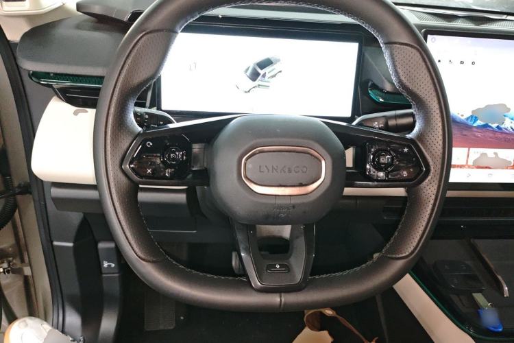 Used Lynk & Co 08 EM-P 2023 245km Ultra-Long Range Halo
