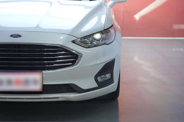 Used Ford Mondeo 2018 EcoBoost 180 Smart Control Fashion Model China VI Standard